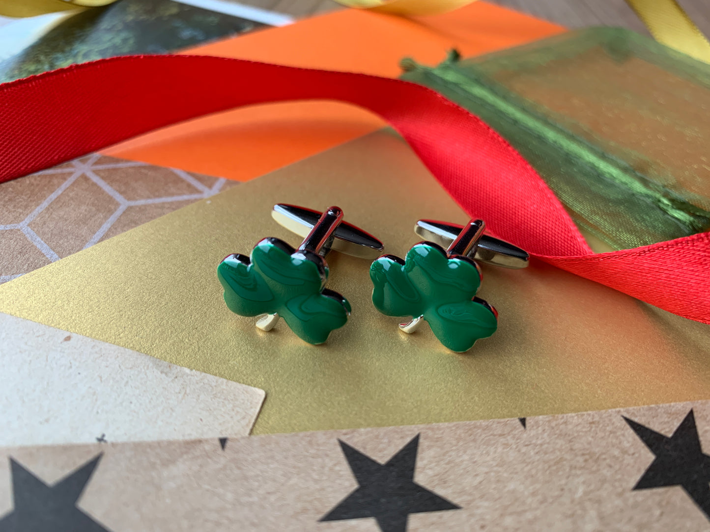 Irish Shamrock Enamel St Patrick’s Day Erin go Bragh Cufflinks