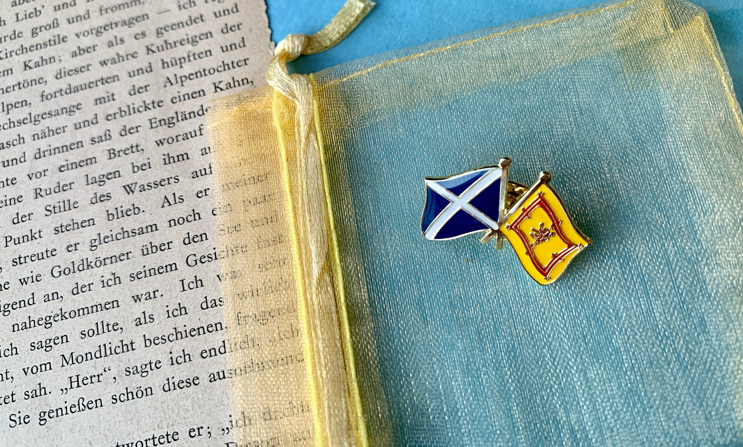 Scottish Saltire and Lion Crossed Flags Alba gu Brath Enamel Pin Badge