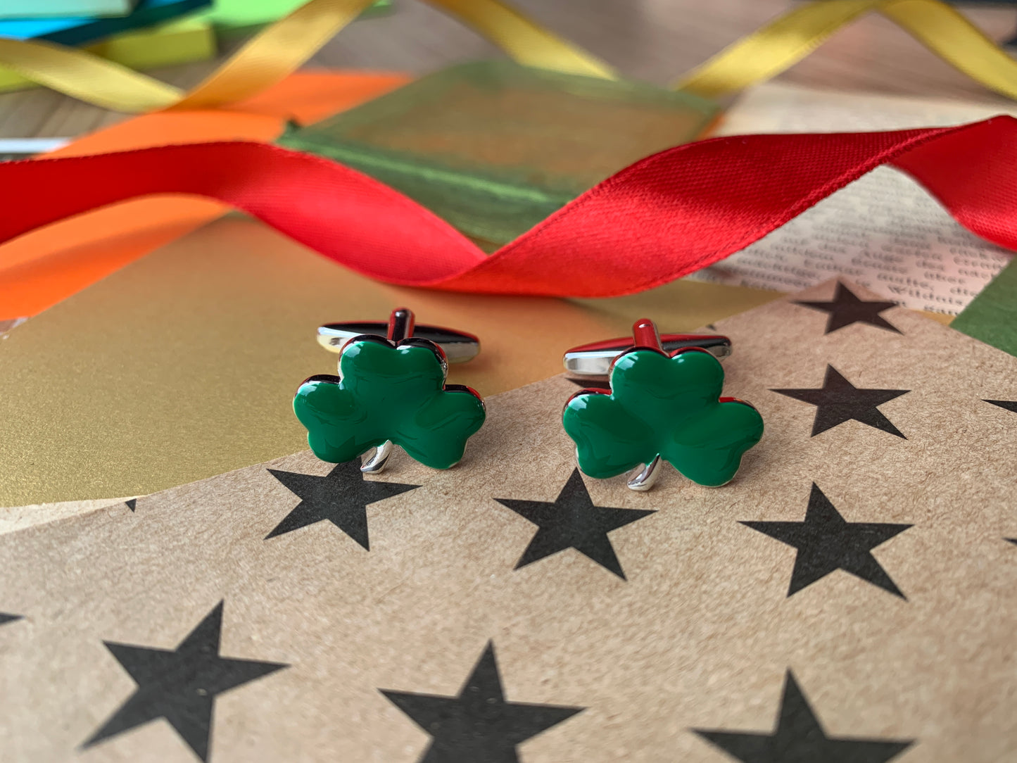 Irish Shamrock Enamel St Patrick’s Day Erin go Bragh Cufflinks