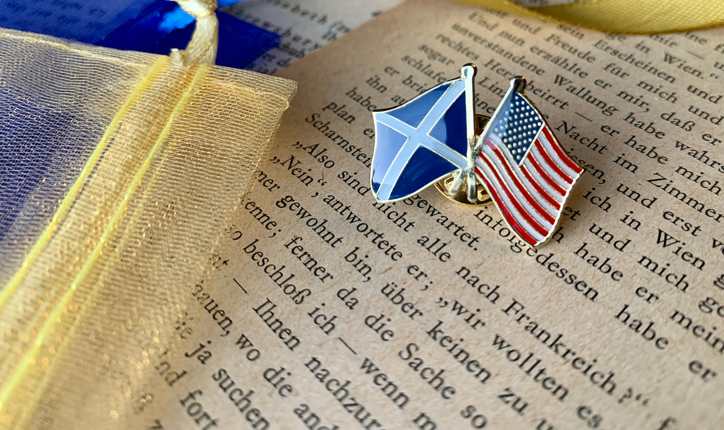 Scotland and United States of America Crossed Flags Scottish Heritage Enamel Pin Badge
