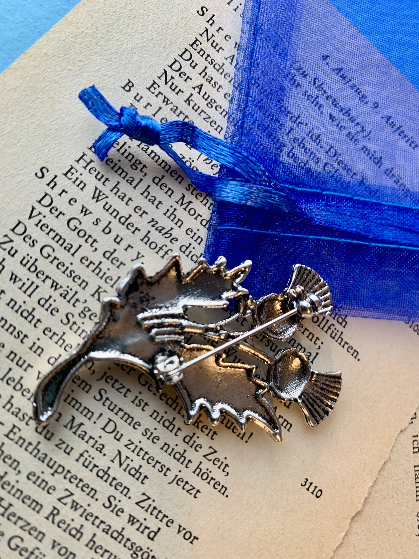 Scottish Twin Thistle Silver Metal Pin Badge Brooch