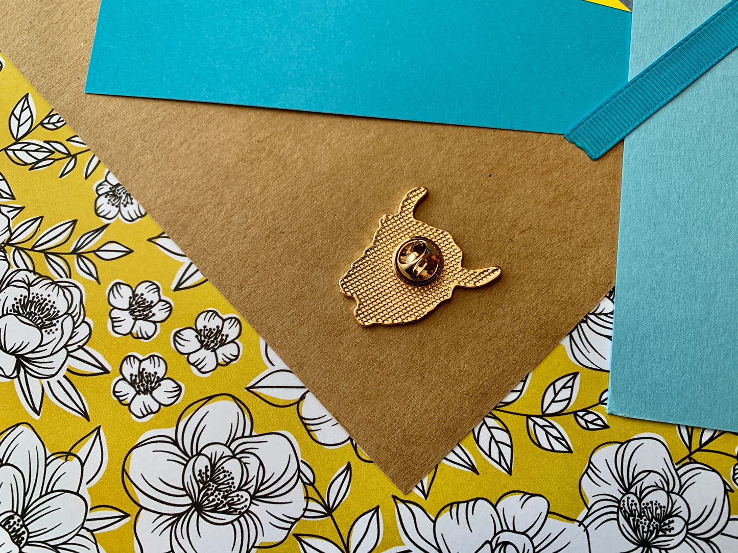 Scottish Highland Cow Kawaii Scotland Enamel Pin Badge