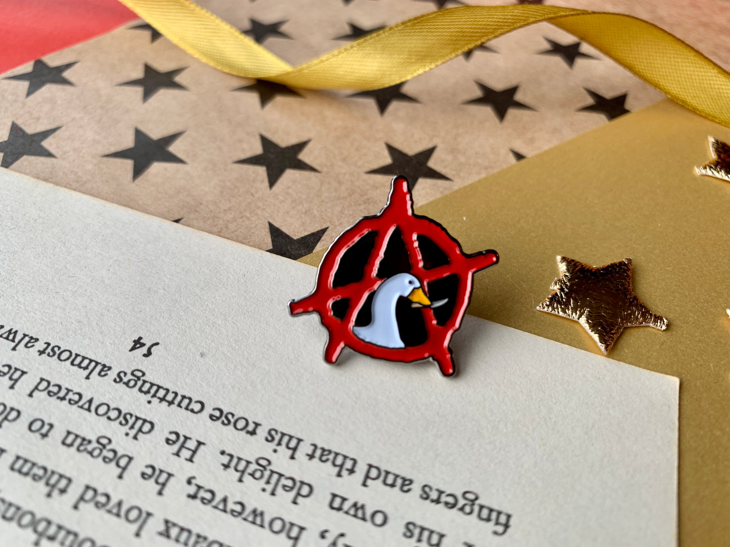 Anarchist Goose Anarchy A Leftist Video Game Pin Badge