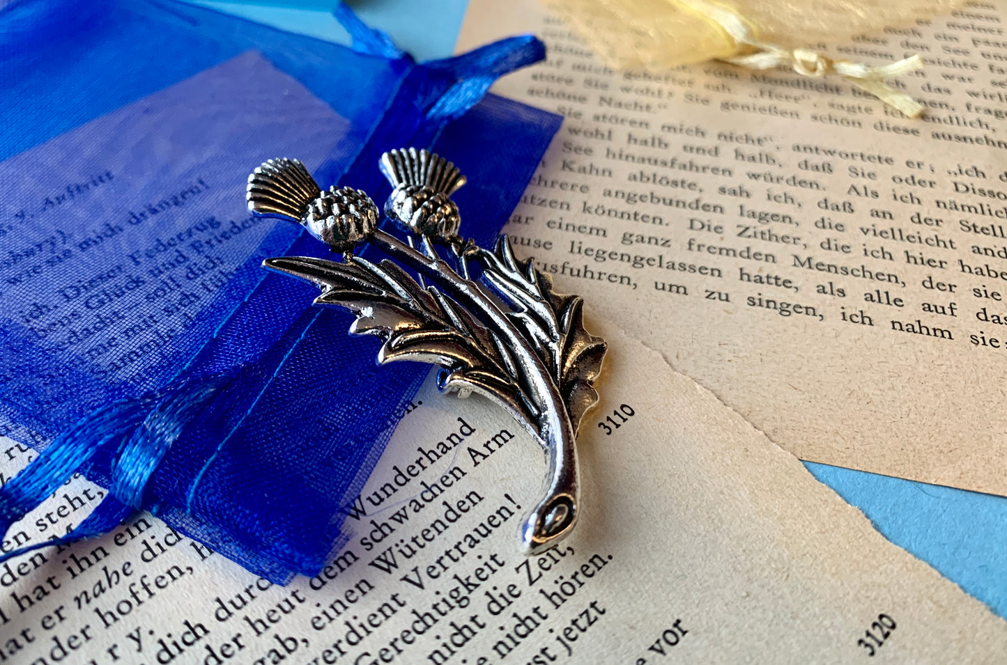 Scottish Twin Thistle Silver Metal Pin Badge Brooch