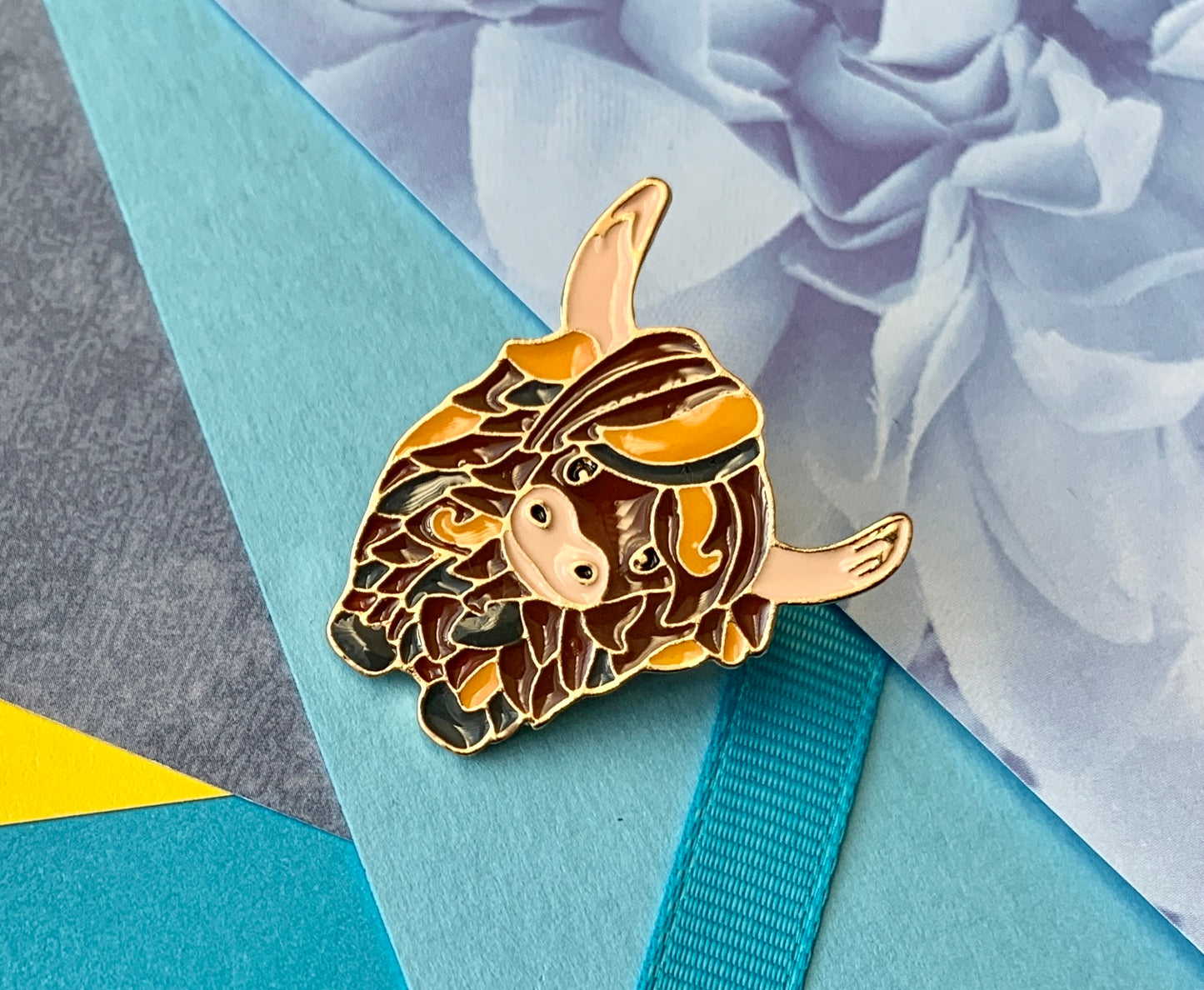 Scottish Highland Cow Kawaii Scotland Enamel Pin Badge
