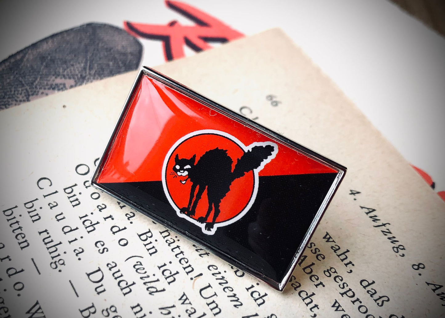 Leftist Sabo-Tabby Trade Union Workers Rights Socialist Enamel Pin Badge