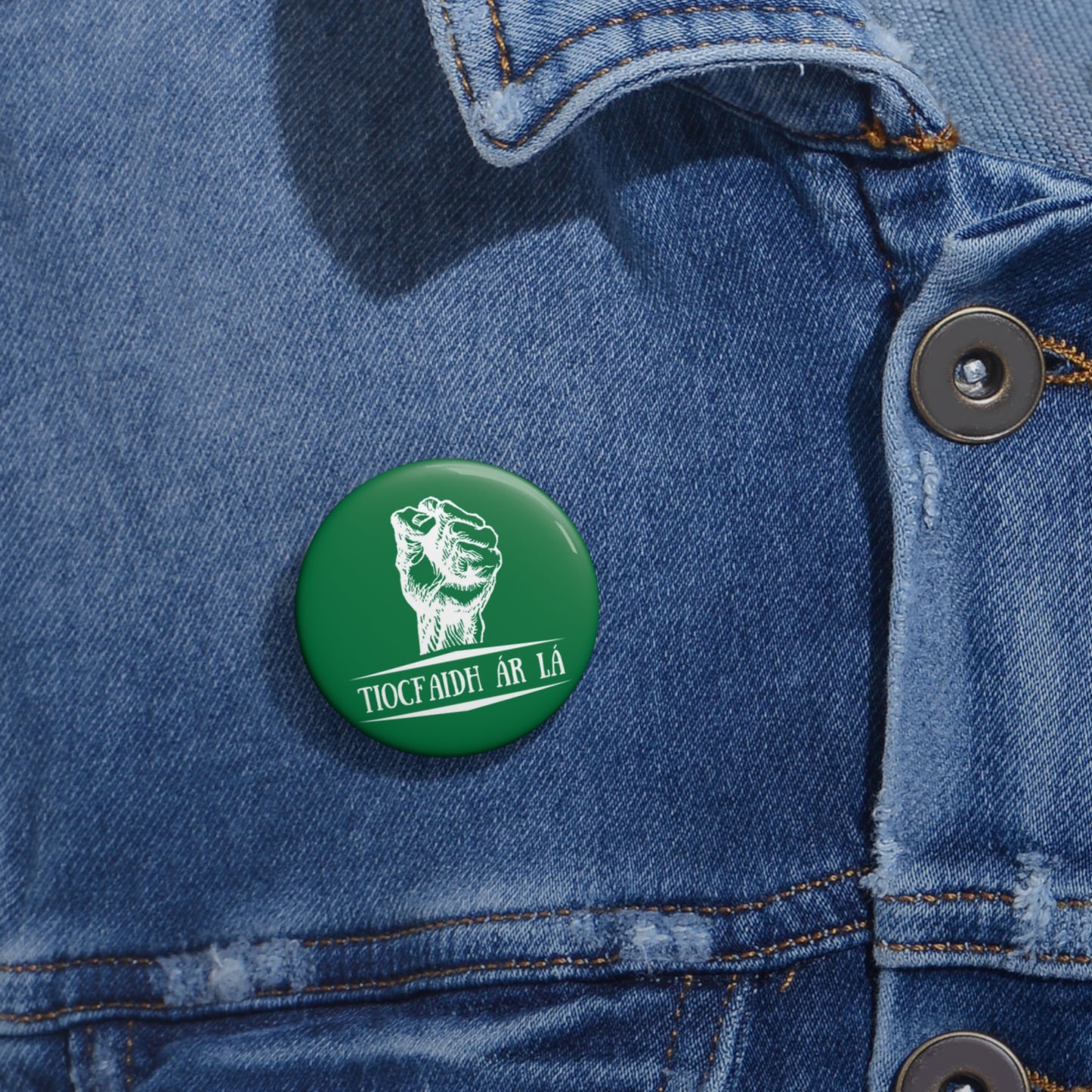 Irish United Ireland Tiocfaidh ár lá Irish Republican Erin go Bragh Fenian Solidarity Fist Pin Badge Button